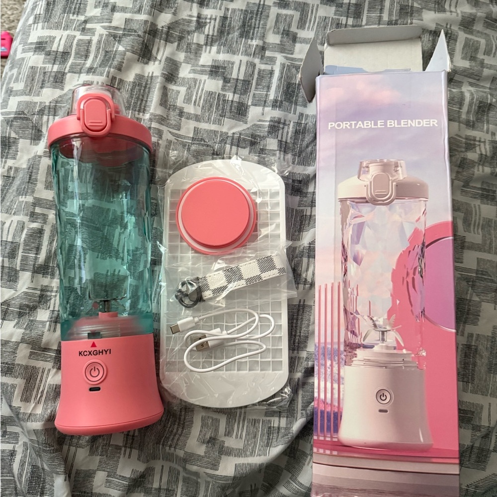 Pink Portable Blender